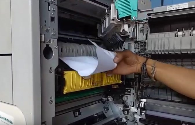 Mengatasi Masalah Mesin Fotocopy